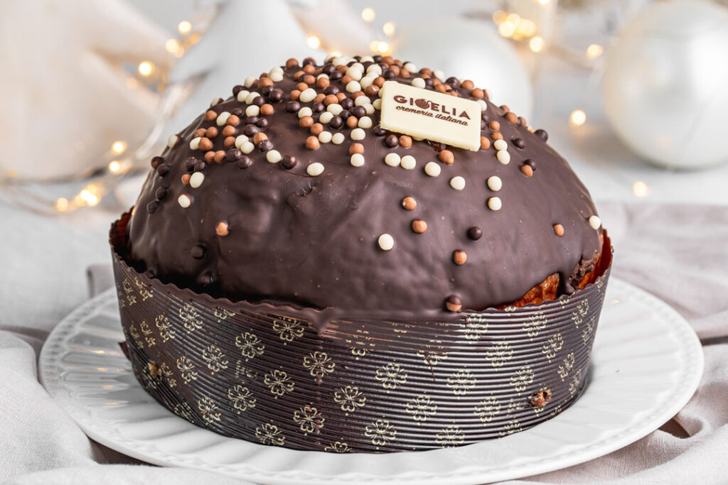Panettone Gianduia: Fusión de Cacao y Avellana